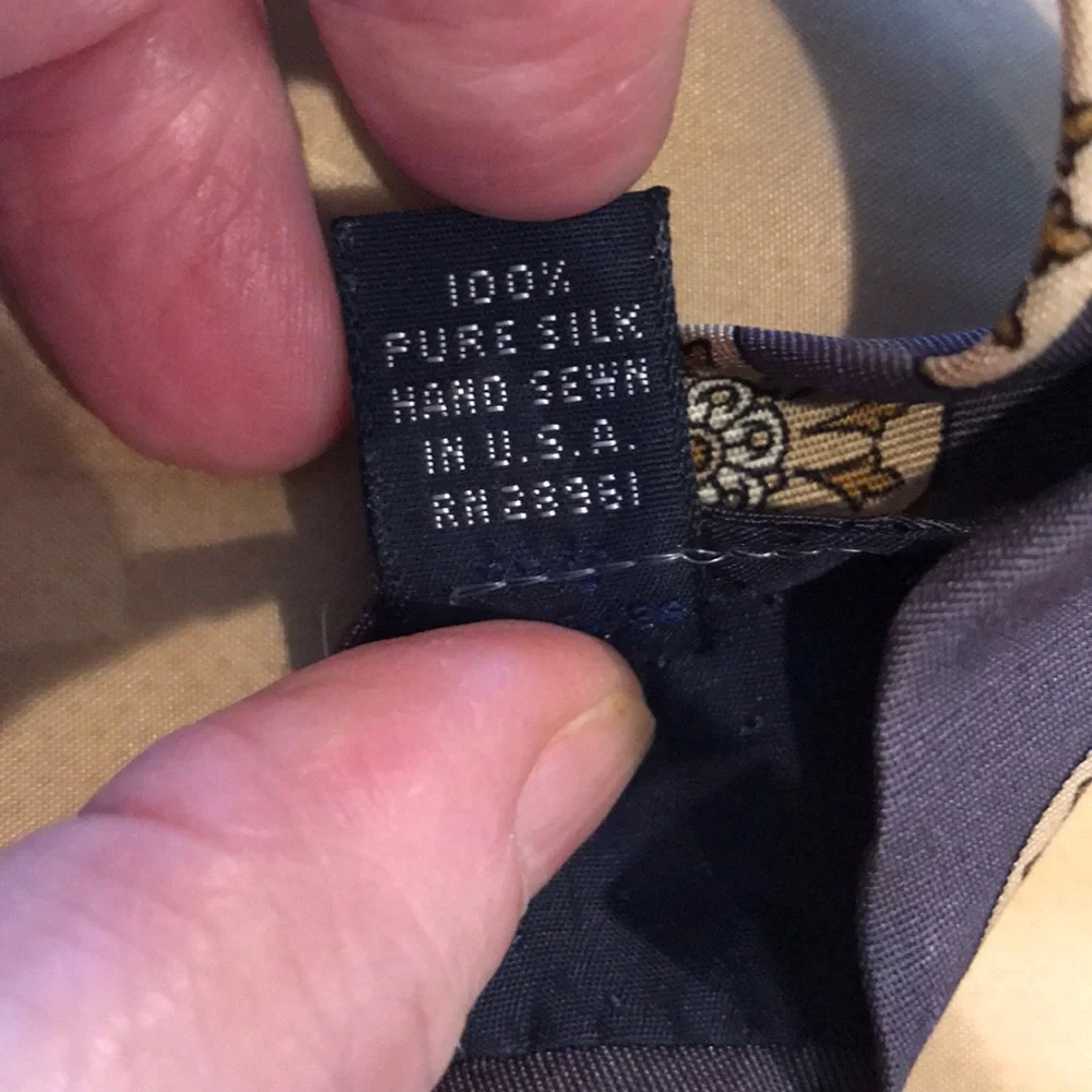 100% silk Burberry tie